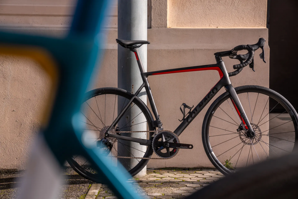 картинка Велосипед Colnago V3 Disc Ultegra Di2 12v R600 от магазина K4SPEED
